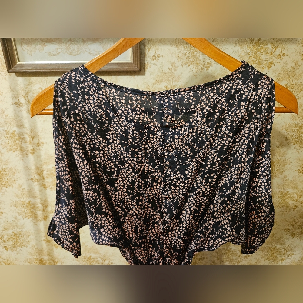 TOUCH 9 Small OPEN SLEEVE DRESS WITH TIE BELT - Picture 6 of 10